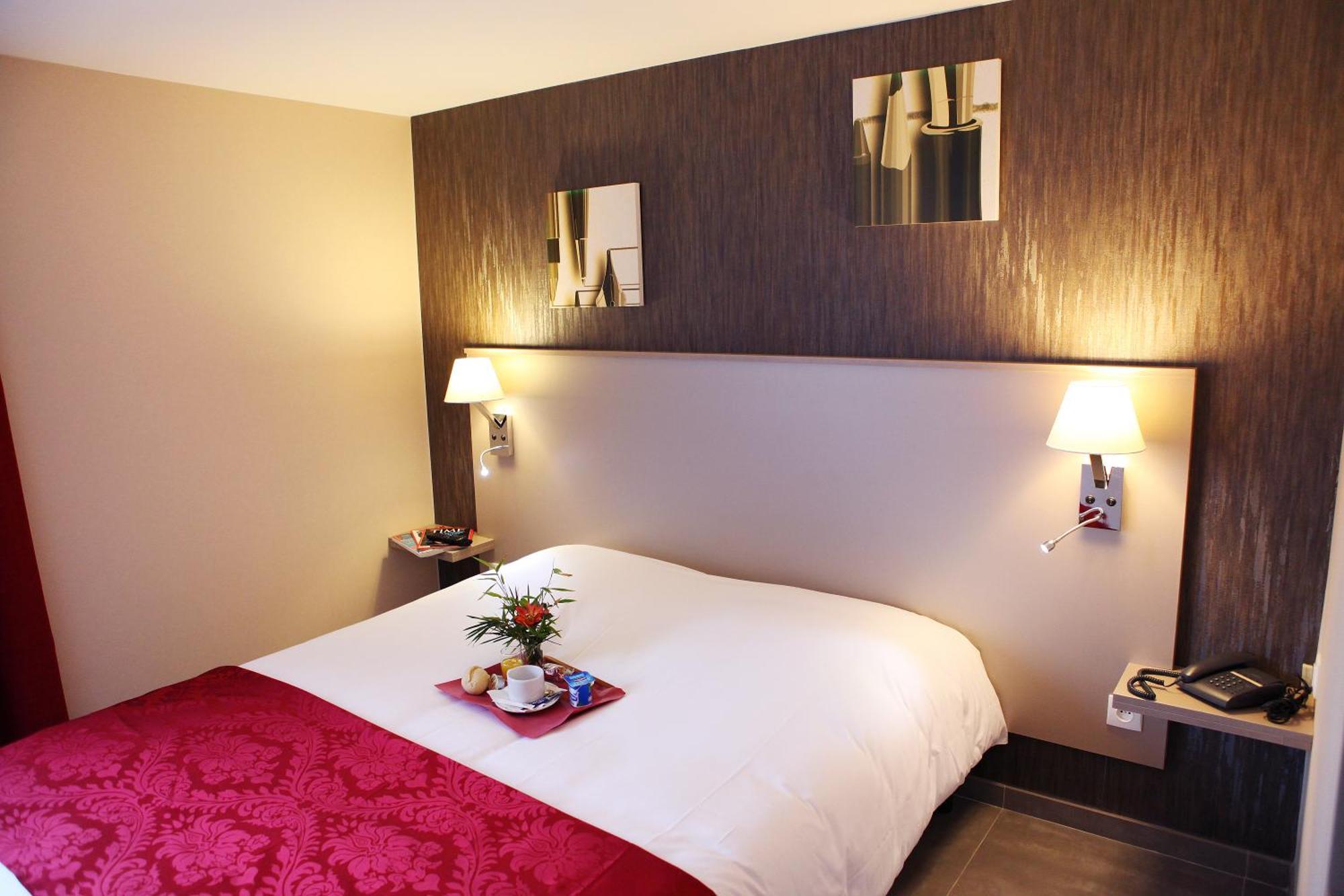 Hotel Le Coudon La Farlède Eksteriør billede