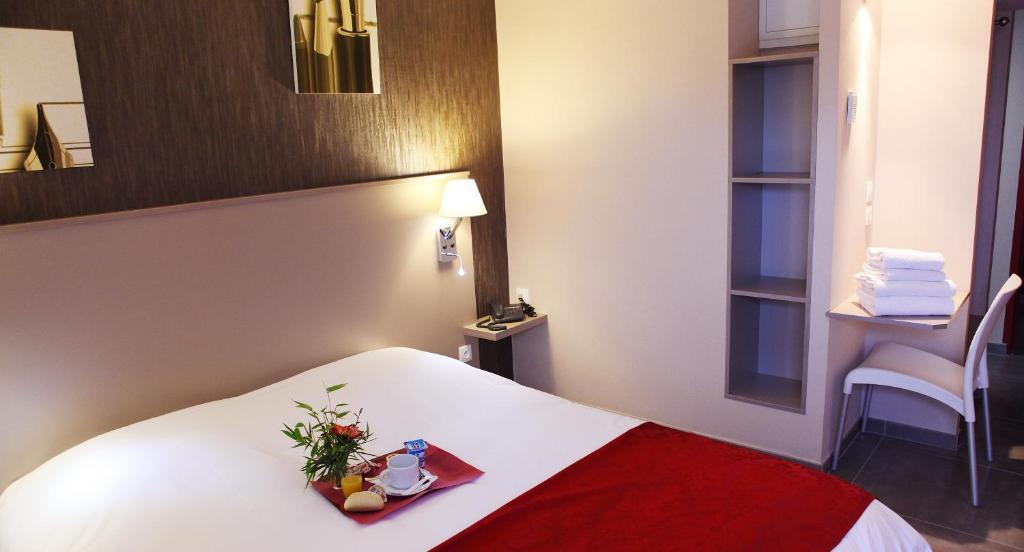 Hotel Le Coudon La Farlède Værelse billede