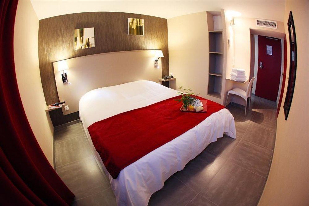 Hotel Le Coudon La Farlède Eksteriør billede
